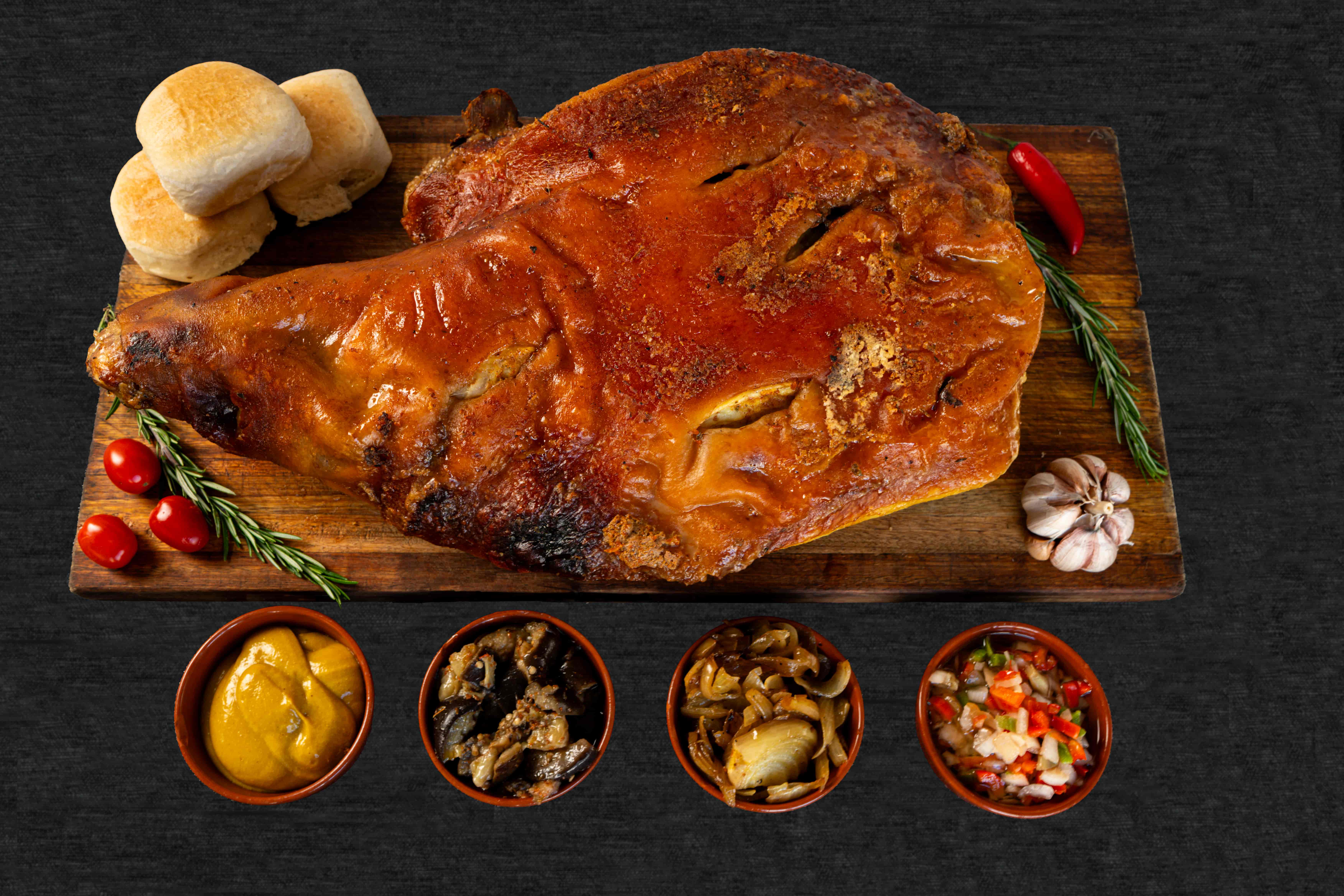 Pernil de cerdo para 40 personas