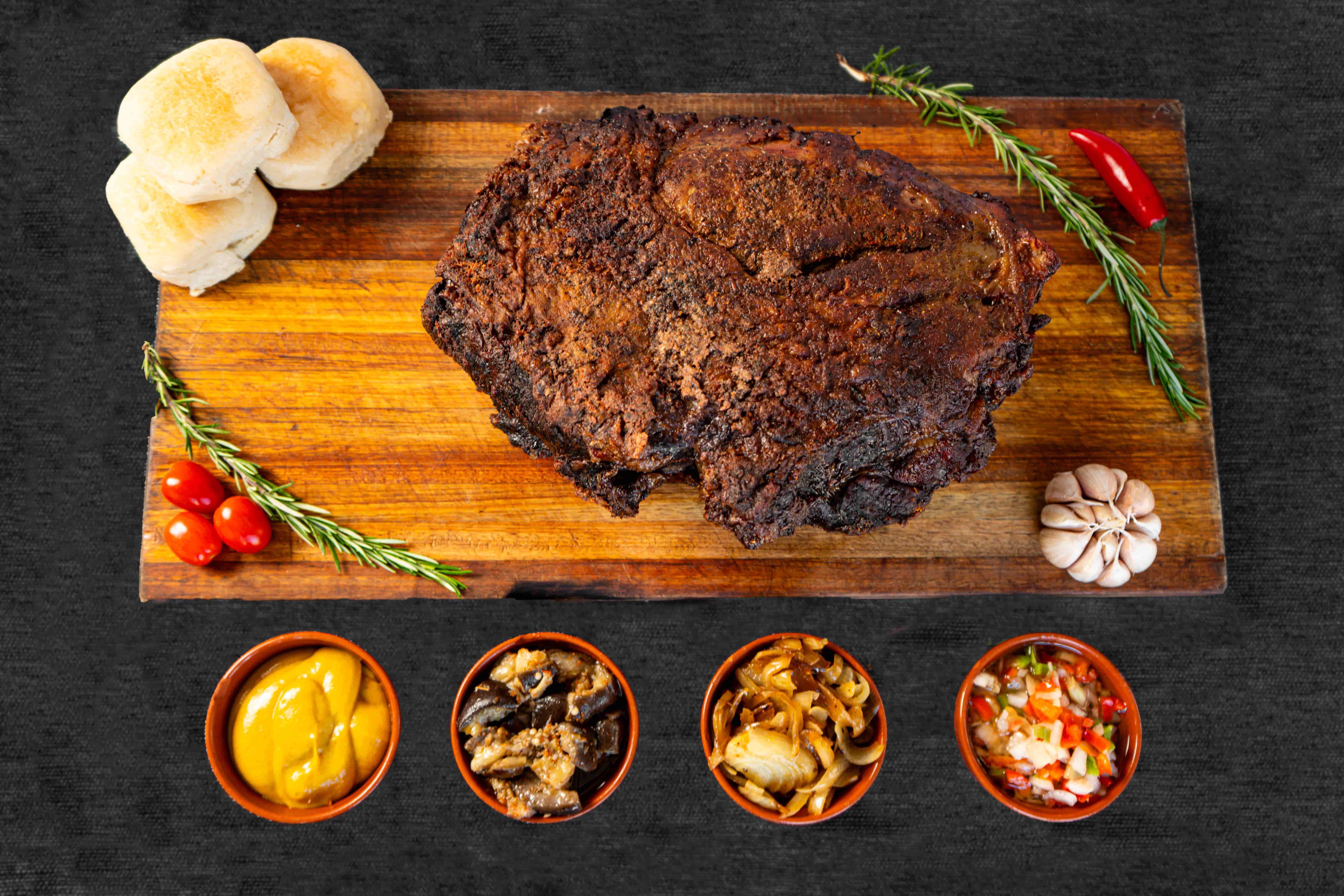 Pernil de ternera para 30 a 35 personas
